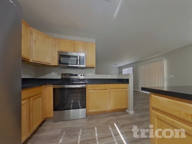 Photo - 1641 S 233rd Ln