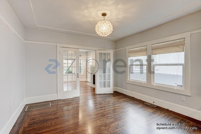 Photo - 5624 Market St