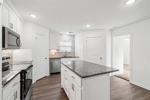 Photo - 516 W Collins St