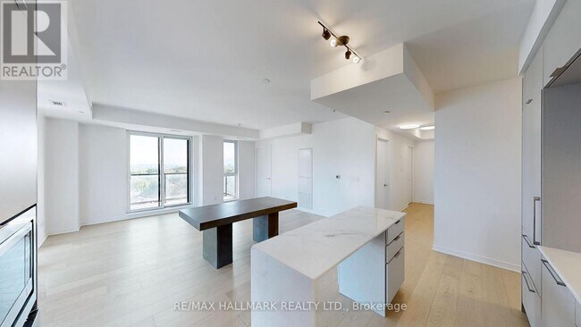 Photo - 185 Alberta Ave Unité 906