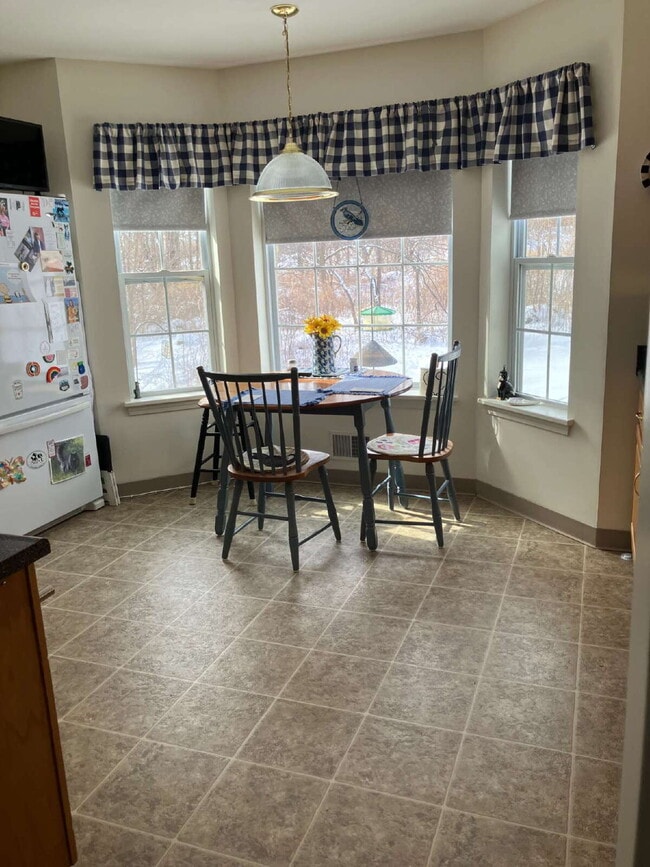 Building Photo - 3 Bedroom/Office 1.5 bath in the Village of Fairport - Available May 2026! $3,050/month Unit 4