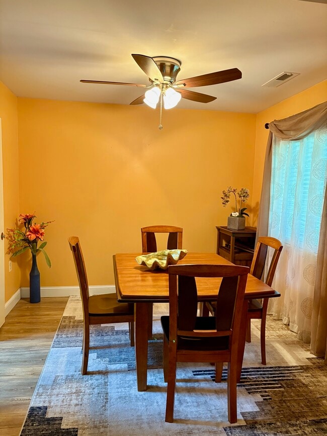 Photo - 18617 Walkers Choice Rd Unit #1