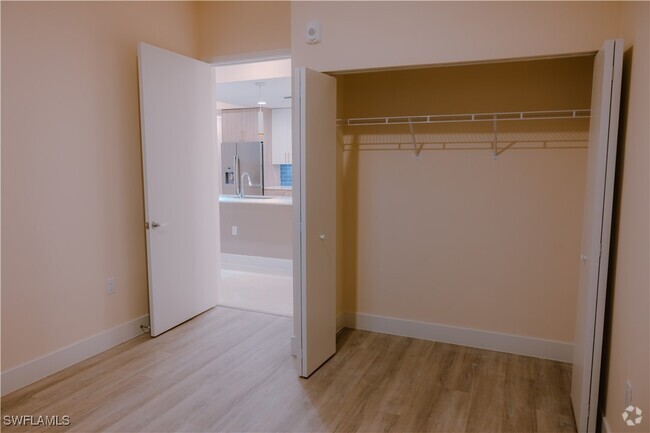 Building Photo - 26110 Rosewood Pointe Dr Unit C303 Rental