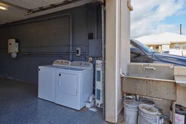 Photo - 1955 E Vineyard St Unit 2,088 sq ft