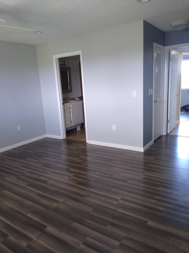 Photo - 3660 Ironwood Cir Unit 401