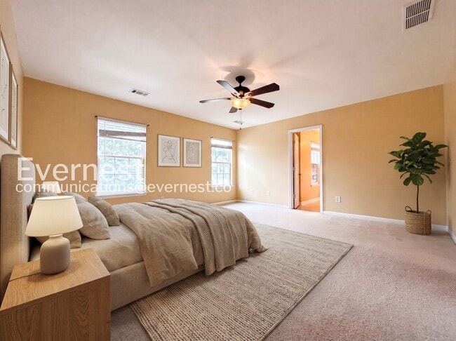 Photo - 2395 Mayfair Dr
