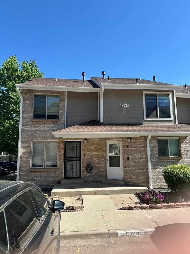 Building Photo - 8747 W Cornell Ave