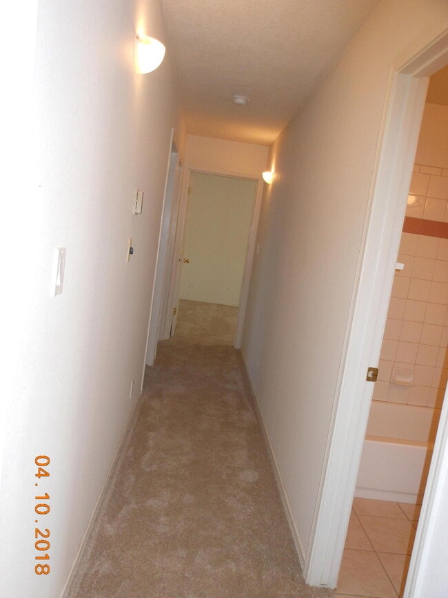 Photo - 14 Lola Ct