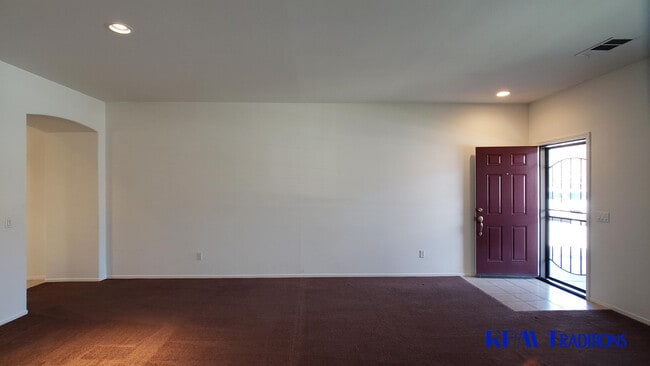 Photo - 3048 W Lingard St