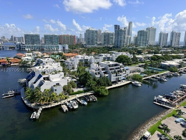 Photo - 400 Kings Point Dr Unit PH1612
