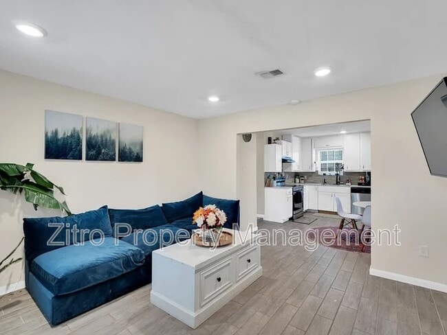 Photo - 4208 Wiman Dr