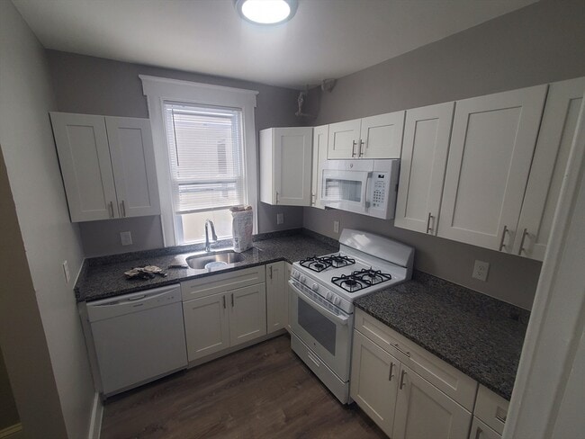 Photo - 738 Washington St Unit 25