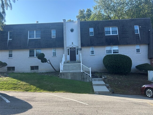 Building Photo - 21 Crescent Dr Unit 82 Rental