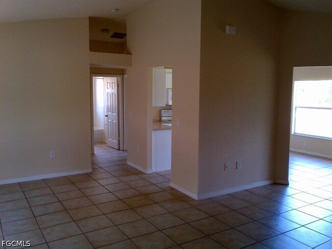 Photo - 622 Grant Ave