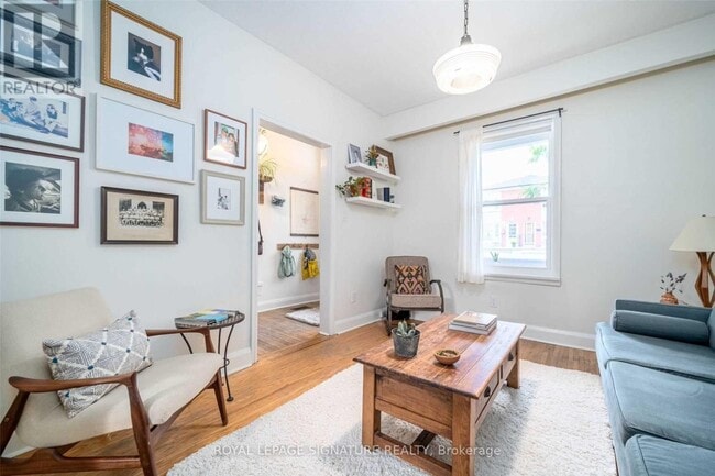 Photo - 74 Wolseley St