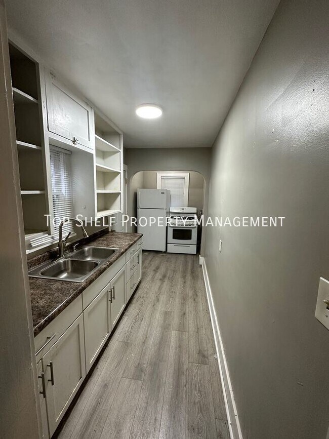 Photo - 3905 8th St
