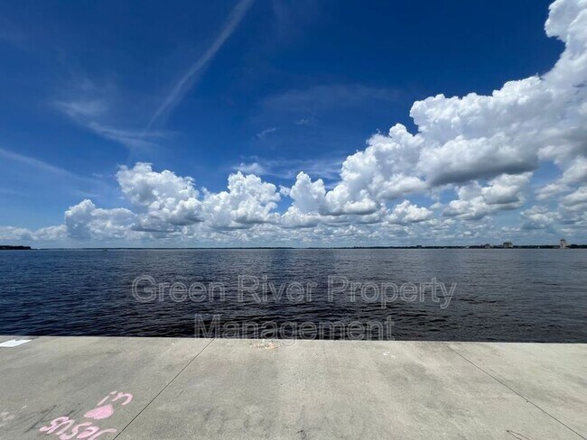 Photo - 1789 River Rd Unidad 4