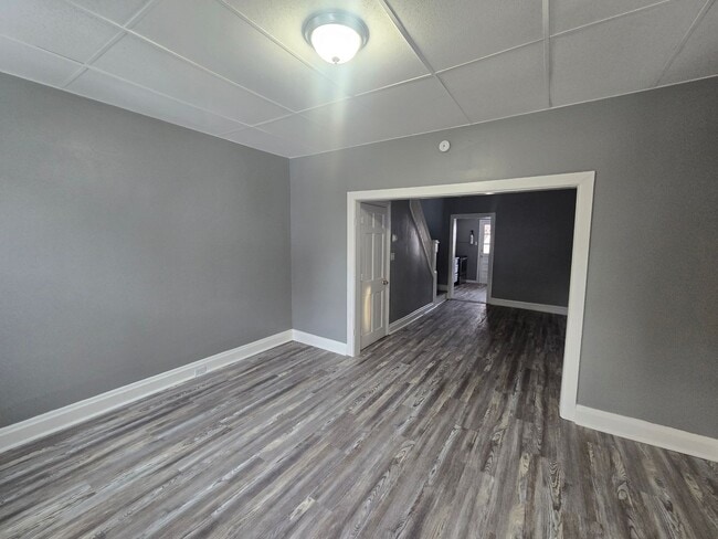 Photo - 56 W Garrison St