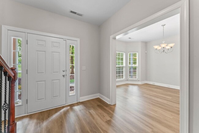 Photo - Updated 2BR Townhome with Dual Primary Suites & Walk-In Closets!