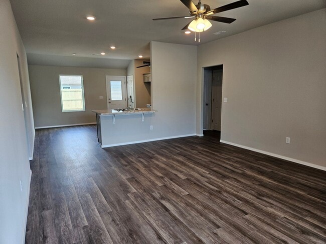 Photo - PRE-LEASING FOR AUG 10 MOVE-IN - Newer 4 bedroom / 2 bathroom home!