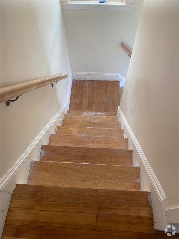 Building Photo - 745 Mt Auburn St Unit 1 Rental