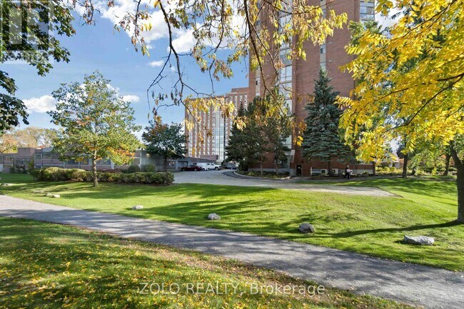 Photo - 2759 Carousel Crescent Unité 501