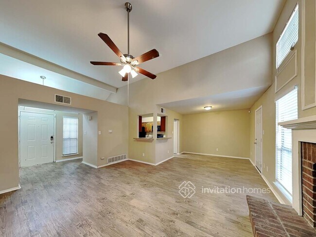 Photo - 5307 Pocassett Dr