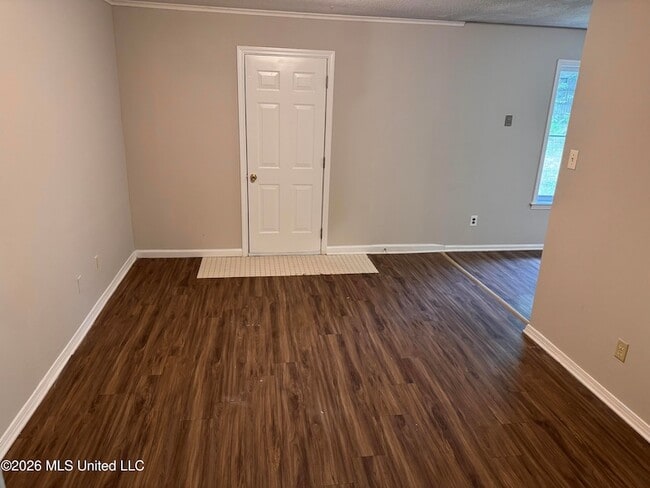 Photo - 6475 Forest Glen Dr