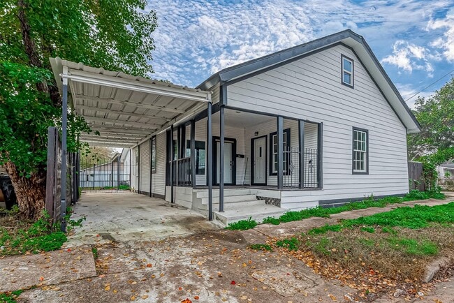 Building Photo - 7422 Avenue I Rental