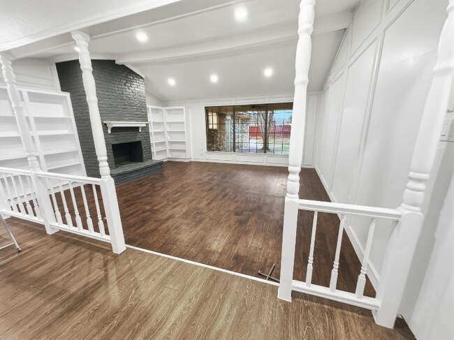 Photo - 2409 Castle St