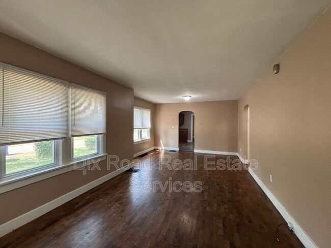 Photo - 1019 Burleigh Ave