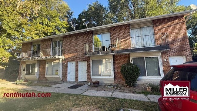 Building Photo - 1486 S 400 E Unit #3