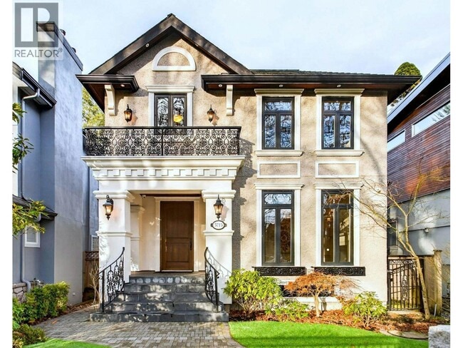 Photo - 371 W 22nd Ave