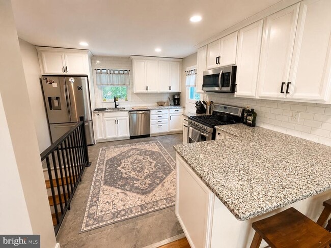 6210 Dadson Ct