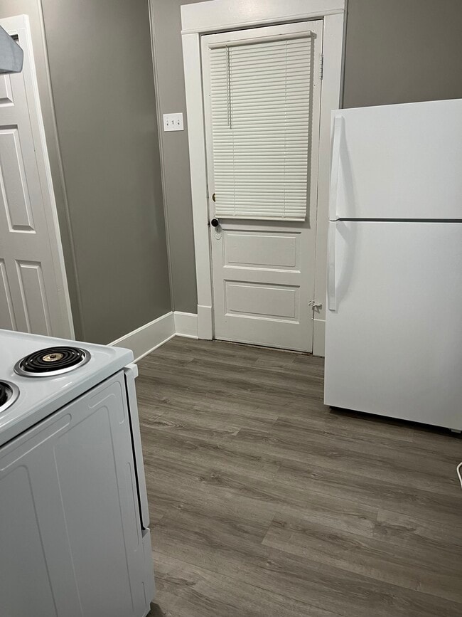 Photo - 406 N Lincoln St