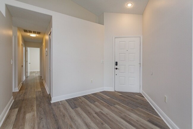 Photo - Charming 3-Bedroom Home for Rent in South ...