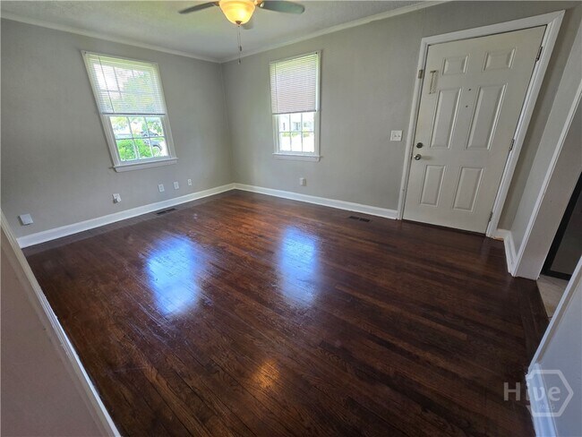 Photo - 309 E 58th St