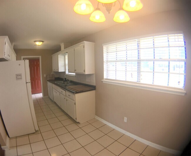 Photo - 1401 High Meadows Dr