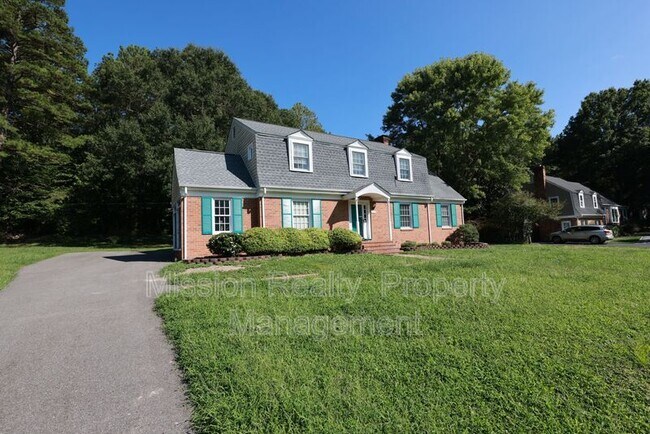 Photo - 1519 Chauncey Ln