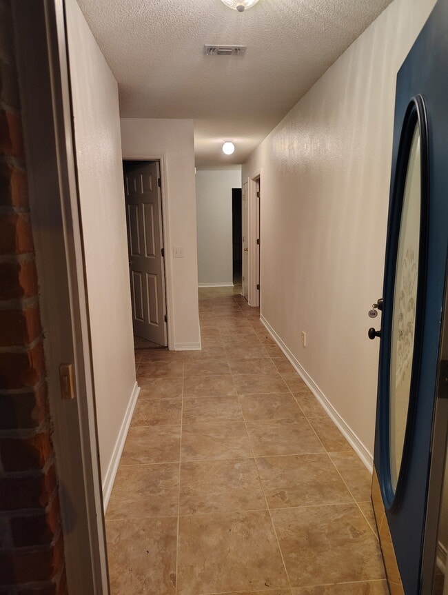 Entrance - 574 Rough Leaf Ln