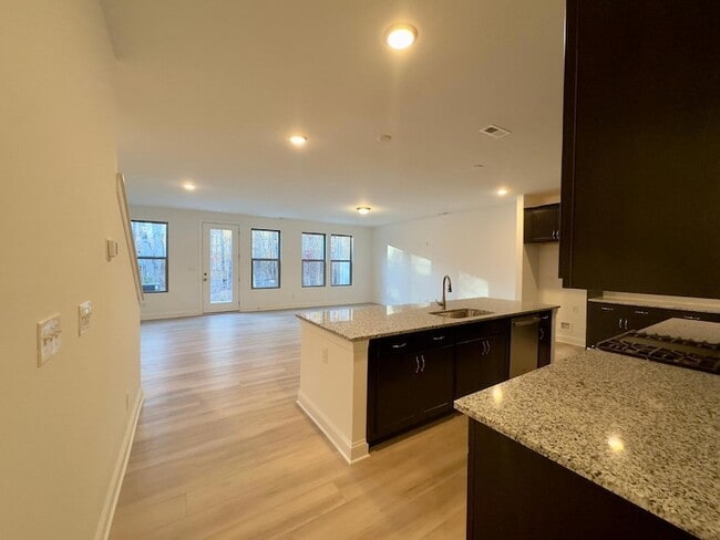 2126 Maggie Vly Dr