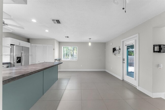 Photo - 67 Jewfish Ave