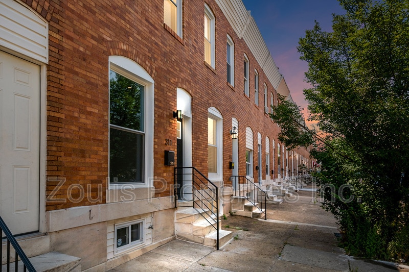 Photo - 311 S Newkirk Street