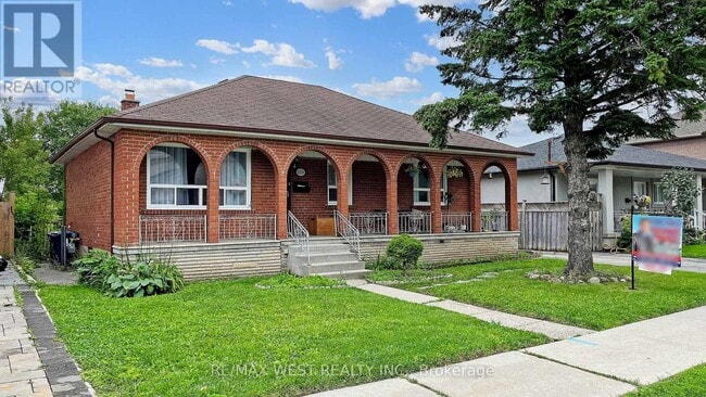 Photo - 139 Ranee Ave