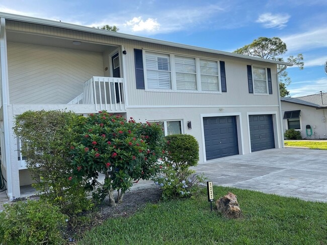 Photo - 1337 Center Ln