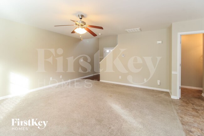 Photo - 4640 Midstream Crossing Dr