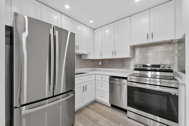 Photo - 17051 NE 35th Ave Unit 207