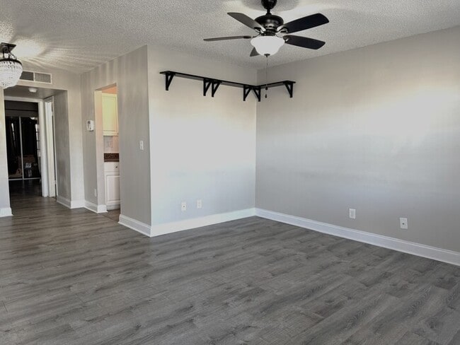 Photo - Villa For Rent Unit 603