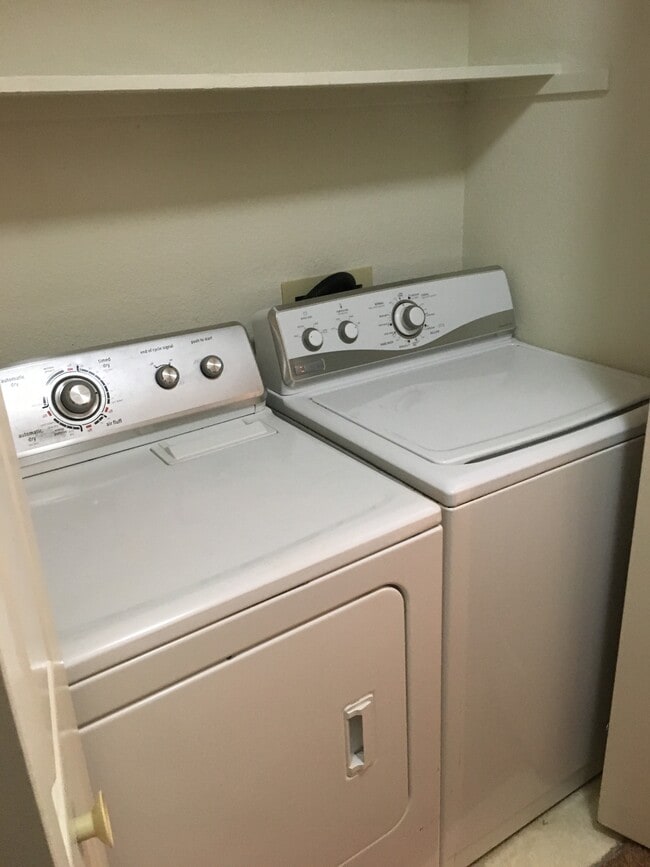 Photo - 950 El Camino Ave Unit 22