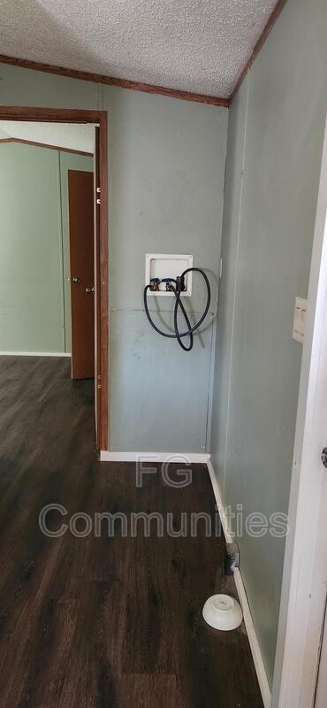 Photo - 12 Glimmer Dr